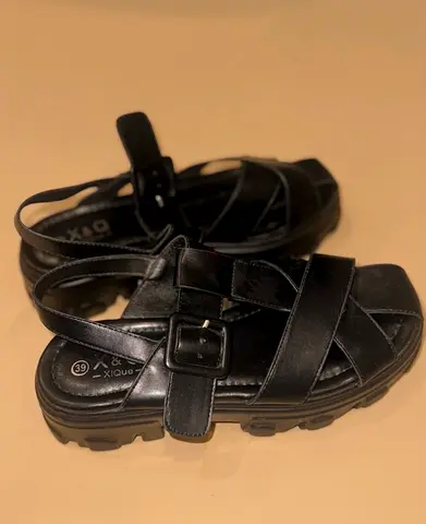Black chunky platform sandals, size 39 — gently used