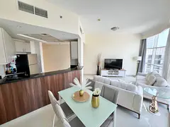 VACANT | BRIGHT | NEWLY FURNISHED