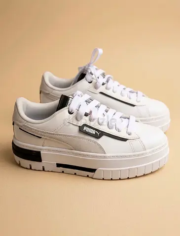 women's sneakers