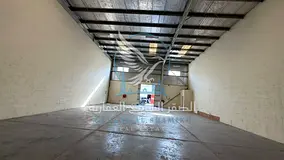 Warehouse for rent in Industrial Area 15, Sharjah. 3,000 sq. ft., 10m height, main road access. Suit