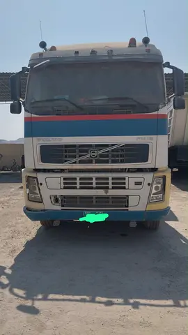 Volvo fh 12 with local trailer