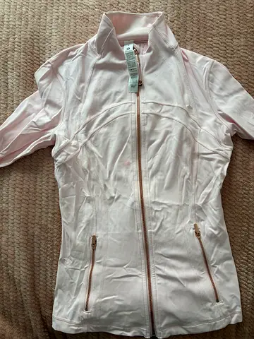 Lululemon Define Style Jacket – Pale Pink, pink gold zipper