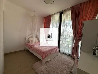 Specious luxury apartment for rent