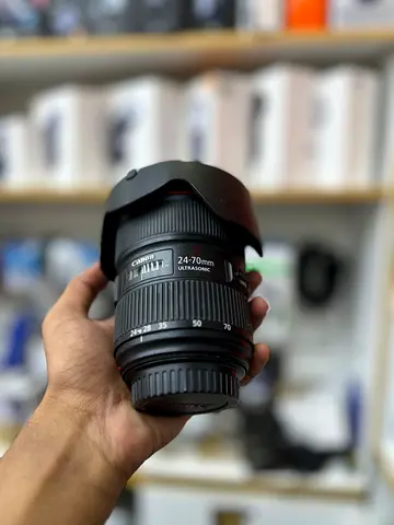 Canon 24-70mm  - Good Condition