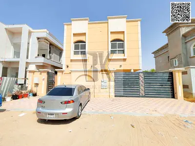 🏡✨ فيلا فاخرة للإيجار السنوي في الزاهية – عجمان ✨🏡  🌟 تشطيبات مودرن | ديكورات عصرية | خصوصية وراحة للعائلة  فرصة مميزة للسكن في واحدة من المناطق ال