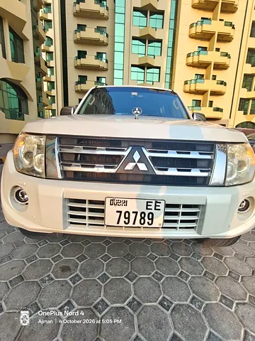 Mitsubishi Pajero 2014 GLS Top Line GCC Specs