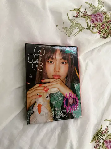 New jeans hyein OMG album partially used no pc