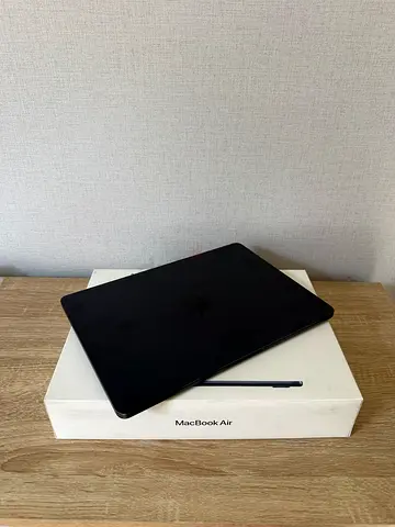 MacBook Air M4