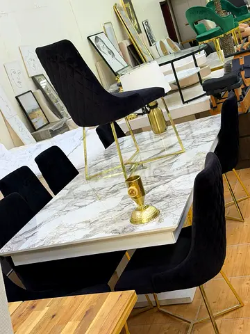 FOR SALE: Marble & Gold Dining Table Set Bring 5-star hotel style to your home! INCLUDED: ✅ 1 Marb