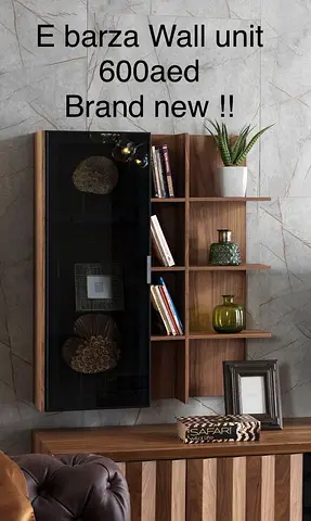 E BARZA WALL UNIT