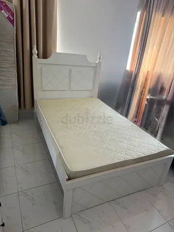 Single white wooden bed frame with mattress - good condition