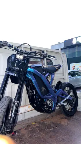 fully built Surron lbx (negotiable)