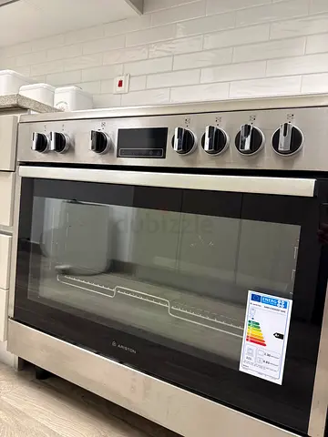 Stainless Steel Built-in Electric Oven - Good Condition.