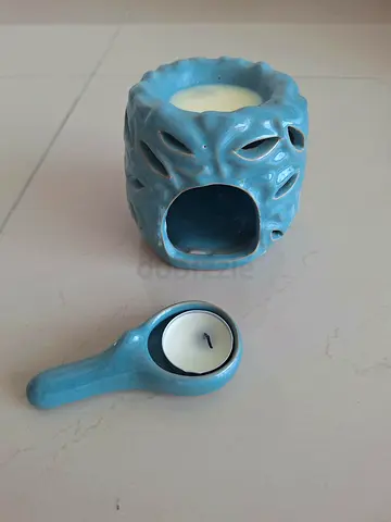 Ceramic tealight oil burner with spoon - blue, gently used
