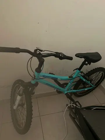 Kids / Teen Mountain Bike - Blue, Good Condition