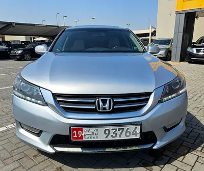 Honda Accord EX 2013 GCC Specs FULL OPTION WITH SUNROOF LIMITED VERY CLEAN CAR