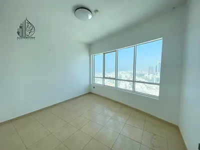 Spacious 2-Bedroom Apartment with Sea View