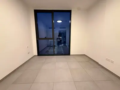 Luxury Studio Apartment With Pool Facing