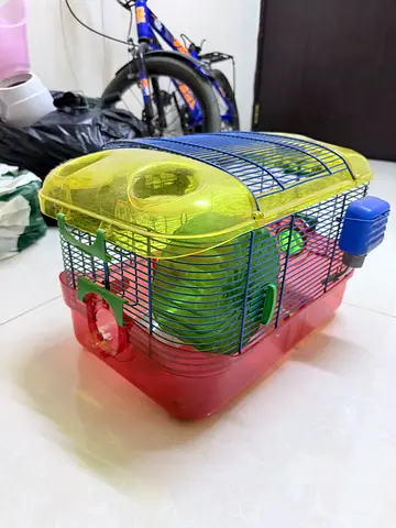 Small hamster/rodent cage with wheel and accessories