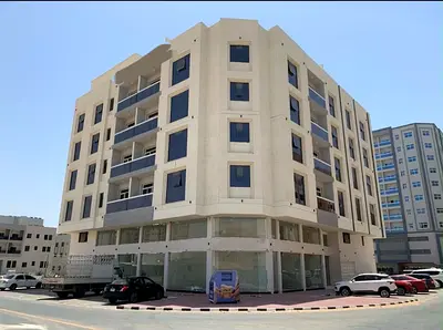 100% freehold / strategic location / fully rented / large area / new building