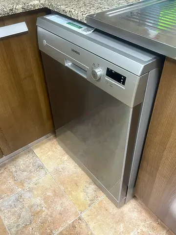 SIEMENS dishwasher