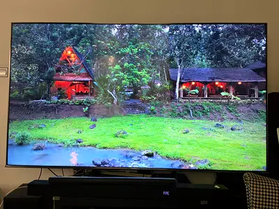 Hisense 85-inch Smart LED TV - 4K HDR Dolby Vision
