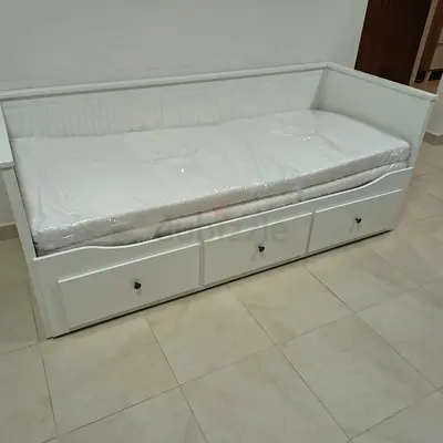 ✨ Beautiful IKEA HEMNES Daybed + 2 IKEA Mattresses ✨ 🛏️ Stylish daybed with 3 large storage drawers