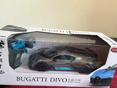 Used Bugatti Divo 1:16 Scale Radio Control Car - Works Well, Comes in Box