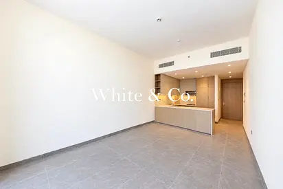 Elegant | Spacious | Contemporary Midtown