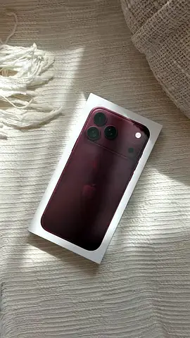 Brand new sealed Apple iPhone 18 Pro Max (Burgundy ) - Unopened Apple Store purchased