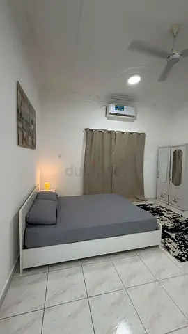 CLEAN EXECUTIVE ROOM FOR RENT IN KHUZAM