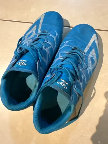 Blue Umbro men's athletic football shoes , size 8/41 , gently used