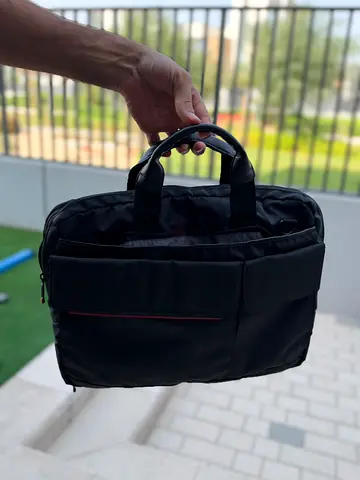 Lenovo ThinkPad laptop bag, black, multi-compartment