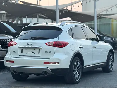 صورة 5 لـ 2017 Infiniti QX50