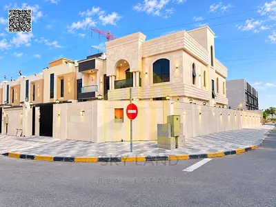 Corner villa for sale, combining luxury and privacy – two floors plus a roof terrace – price negotiable – direct from the owner – freehold ownership f