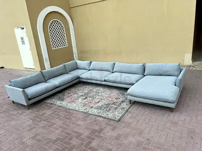 Modren design 2Xl U Shape Sofa Perfect Condition