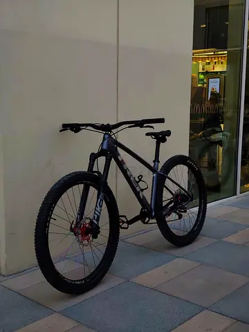 2025 Trek Marlin 7 (Size L, 29er): Heavily Upgraded, Great Condition