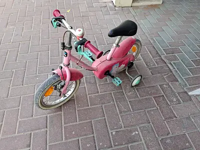 Decathlon Btwin 14" inch pink cycle with training wheels