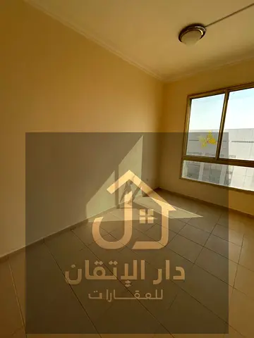 Great opportunity for rent - 2 bedroom apartment in Al Qulai'a area, spacious Open view