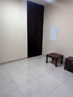 Private Room with Private Bathroom – Khalidiya – Bills Included