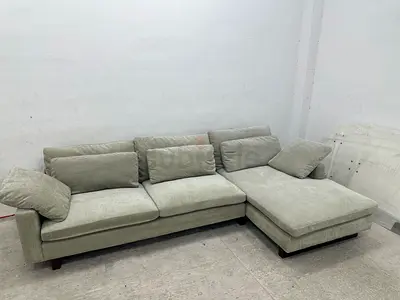 Looks great condition west elm lshape sofa