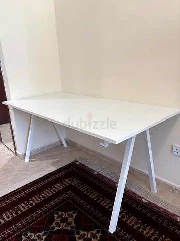 Simple White Study/Computer Table - Good Condition