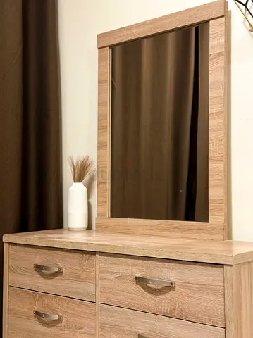 Light Oak Dresser with Mirror - 6 Drawers, Good Condition