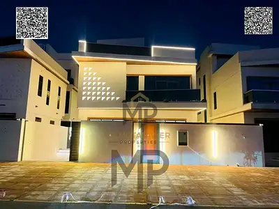 فيلا فاخرة للغاية بتصميم راقٍ وتراس واسع على السطح، والسعر شامل رسوم التسجيل ونقل الملكية مع قابلية للتفاوض — فرصة مميزة للباحثين عن الفخامة والخصو