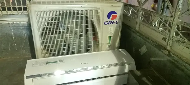 Gree 1.5 Ton Split Air Conditioner (Indoor + Outdoor Units) - Used