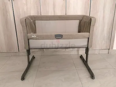 Joie bedside (Next to me) in excellent condition,Dubai Alwarqa 1
