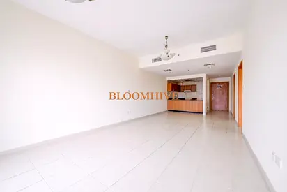 VACANT ON TRANSFER BEST LAYOUT OF BUILDING FRONT SIDE OPEN VIEW