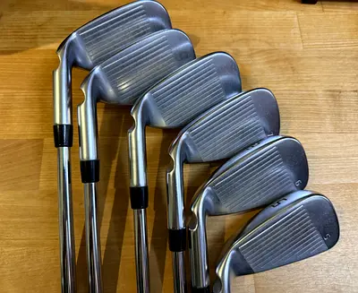 PING G430 IRON SET 5–PW w/ free 14-way Titleist stand bag
