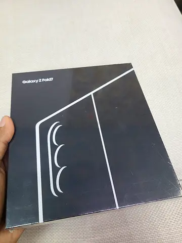 Z FOLD 7 BOX PACK
