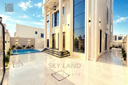 Direct from the owner: Villa with a swimming pool; price includes registration fees.